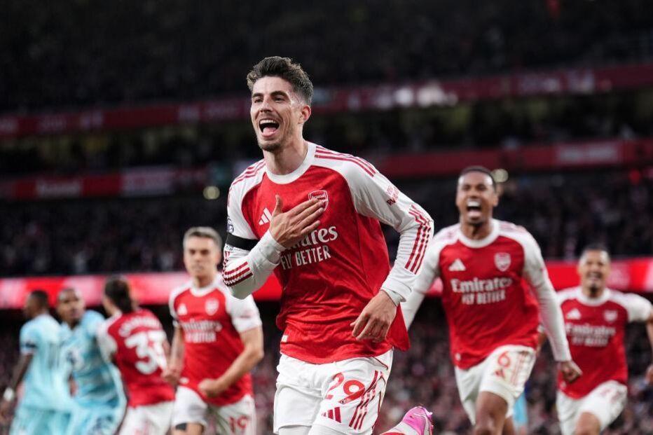 Arsenal vence Burnley por 1-0 e aproxima-se do título