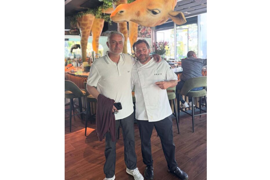 José Mourinho no restaurante Praia no Parque