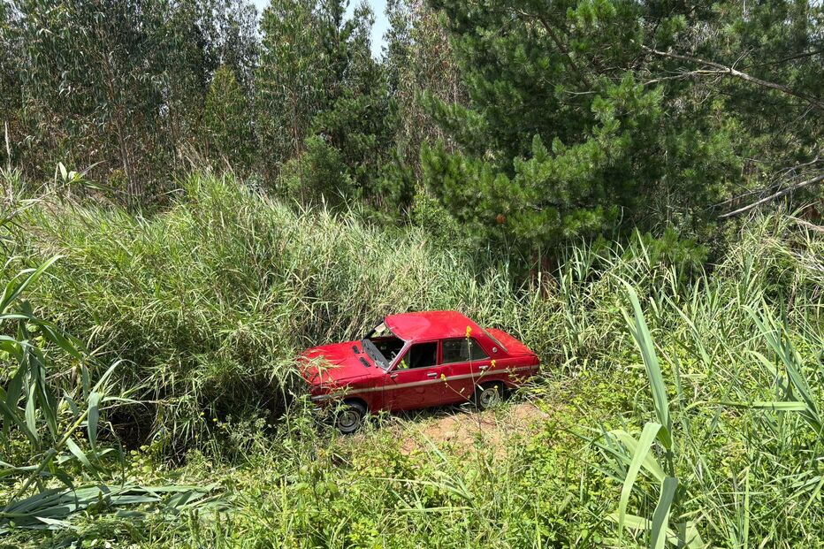 Dois feridos em despiste seguido de capotamento nas Caldas da Rainha