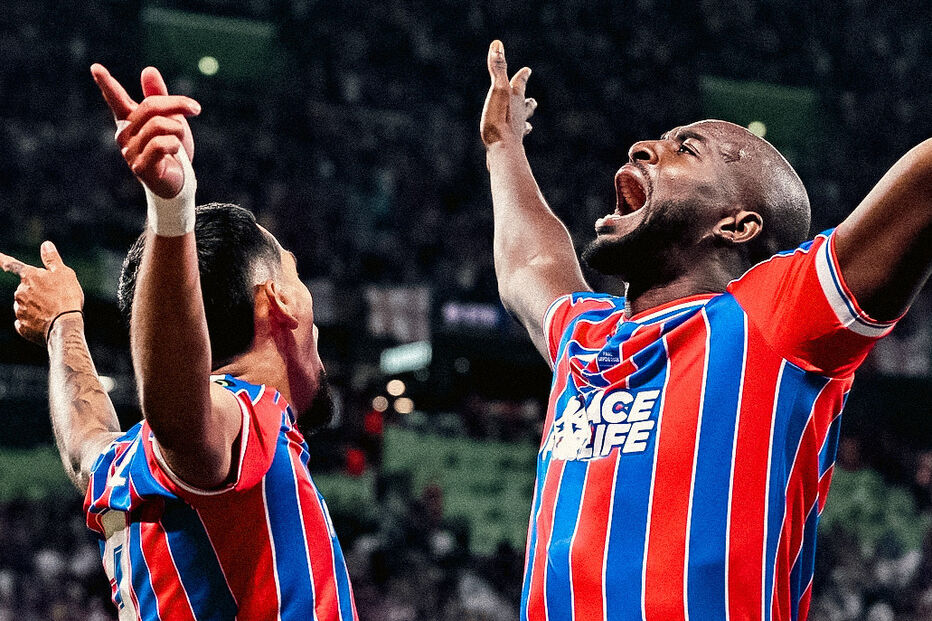 Golo do avançado francês Jean-Philippe Mateta, aos 51 minutos, garantiu a vitória dos londrinos.