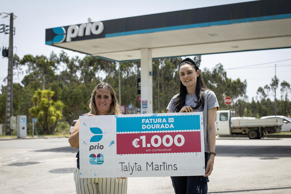 Talyta Martins foi abastecer à noite, no posto da PRIO da Foz do Arelho, fora da rotina habitual, acabou contemplada