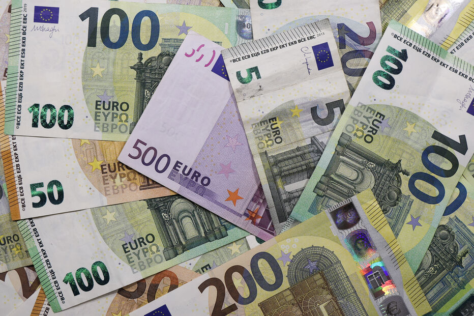 Dinheiro. euros. notas, economia xxx