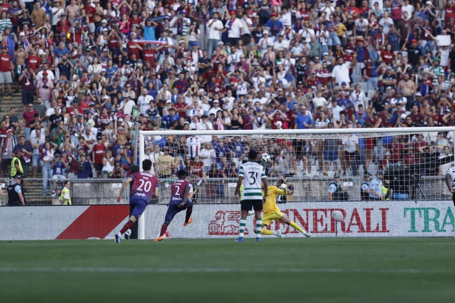 PSP identifica adeptos no Jamor após uso de pirotecnia na final da Taça de Portugal