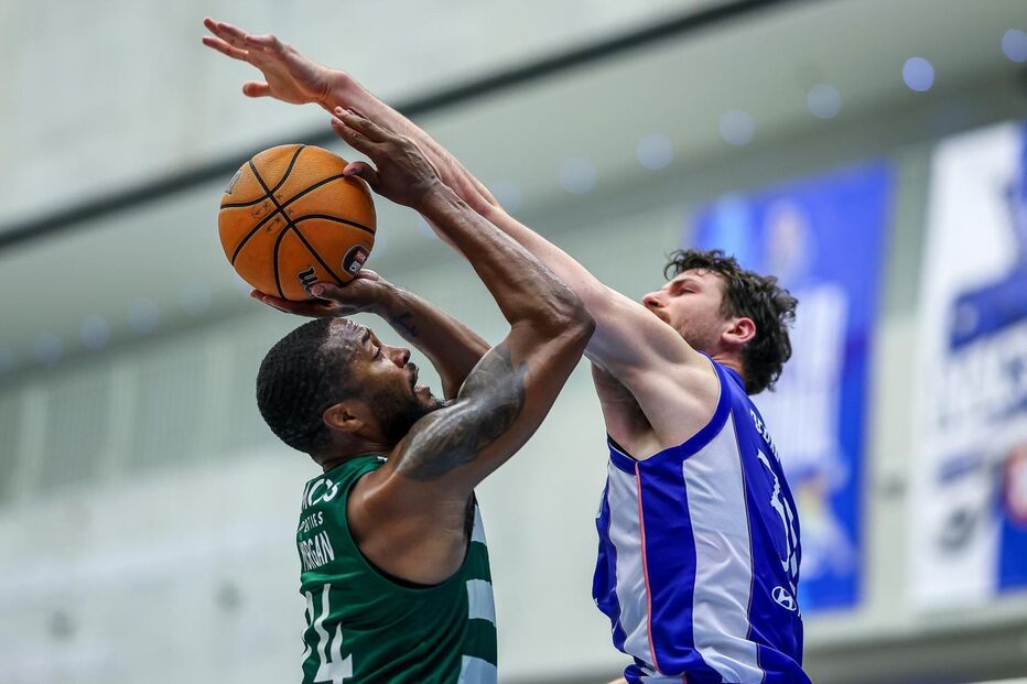 FC Porto vence Sporting e vai à final da da Liga portuguesa de basquetebol