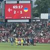 <![CDATA[ Enorme susto no Dinamarca-Ucrânia: Eriksen cai ina