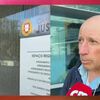<![CDATA[ Utente aguarda em longa fila para ser atendido pel