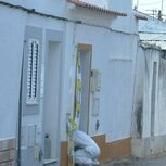 Equipas especializadas tiveram de vedar a casa