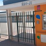 Escola que frequentava a menina de oito anos asfixiada pela madrasta 
