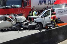 Colisão entre dois carros obriga ao corte da A25 em Albergaria-a-Velha