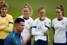 Segundo treino de Portugal com o apoio da seleção feminina
