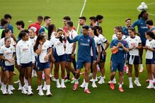 Segundo treino de Portugal com o apoio da seleção feminina