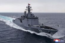 O navio de guerra que Kim Jong-un visitou