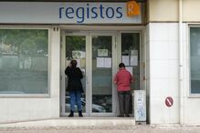Trabalhadores dos registos e notariado iniciam hoje greve de uma semana contra 'situação crítica' do setor