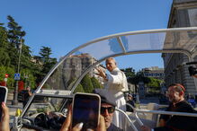 Papa Leão XIV chega à Catedral da Almudena, em Madrid, Espanha