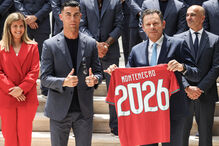 60020828.jpg