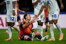 Espanhóis 'amarrados' na teia defensiva de Cabo Verde: Oyarzabal não tocou na bola nos primeiros... 30 minutos