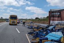 Despiste de camião condiciona trânsito na A29 em Estarreja