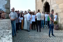 Comunidade em lágrimas no último adeus a Lara 