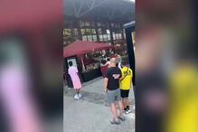 Grupo tenta invadir restaurante e ameaça funcionários com arma de fogo no Parque das Nações