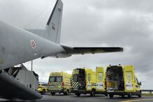 Força Aérea realiza missão inédita ao transportar seis doentes num só voo nos Açores