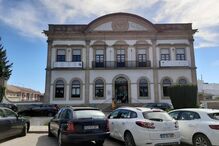 Menino com autismo sem terapias após queixa de agressão 