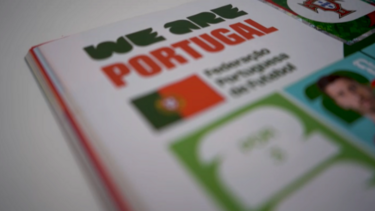 Mercado negro de cromos de futebolistas cresce à boleia do Mundial 2026