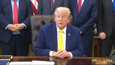 Trump afirma que “seria uma honra” reunir-se com o novo líder supremo do Irão