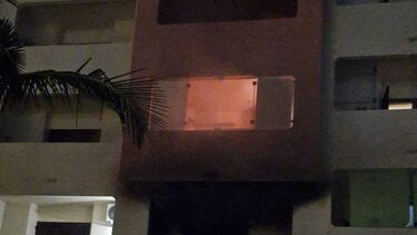 Morador temporariamente desalojado devido a incêndio em apartamento em Albufeira