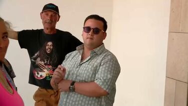 A chegada do cantor Miguel Bravo ao tribunal de Évora onde vai conhecer hoje a sentença