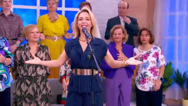 Luciana Abreu dedicou música aos 'Heróis CM'