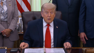 “Acabámos de chegar a um excelente acordo”: Trump anuncia entendimento sobre guerra com o Irão