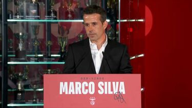 "Honra, orgulho e responsabilidade": Marco Silva apresentado na Luz