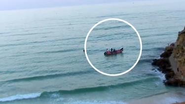 Retomadas buscas por jovem de 23 anos desaparecido na Praia do Peneco em Albufeira
