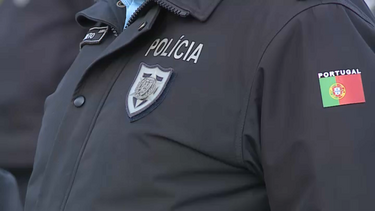 PSP detém em Almada homem armado que se fazia passar por polícia
