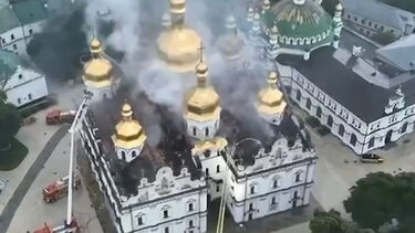 Kiev volta a estar debaixo de fogo: as imagens da destruição na capital ucraniana atingida por mísseis e drones russos