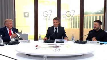 Zelensky à mesa com os líderes do G7 para discutir guerra na Ucrânia 