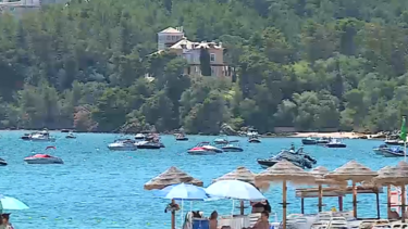 "Estas praias sempre foram do povo": banhistas revoltados com acessos limitados às praias da Arrábida 