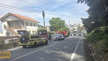 Colisão entre dois carros faz um morto em Vila Cova da Lixa