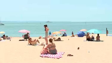 Poluição interdita Praia de Santo Amaro de Oeiras