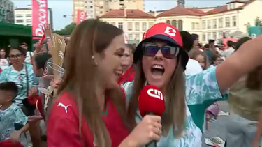 Portugueses em festa após goleada de Portugal frente ao Uzbequistão 