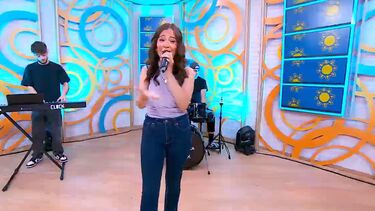 Ana Rita d'Água apresenta novo single em direto do 'Olá, Bom Dia!' 