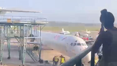 Tripulação da Hi Fly presa na Venezuela aguarda repostas da companhia em hangar
