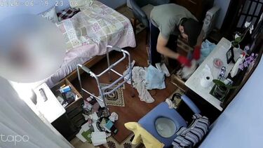 Sistema de videovigilância capta assalto a quarto de idosa que permaneceu na cama. Suspeito continua em liberdade