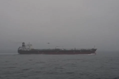 Navio petroleiro russo apreendido pela marinha francesa com o apoio do Reino Unido