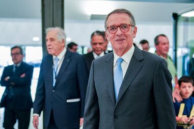 Seguro felicita portugueses escolhidos para embaixadores da UE na Albânia e Brasil