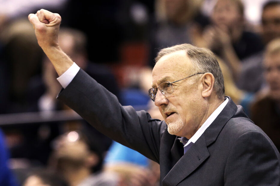 Rick Adelman é o 10.º treinador com mais vitórias na NBA