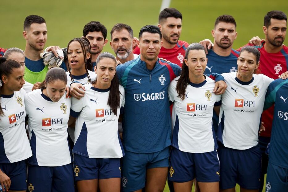 Segundo treino de Portugal com o apoio da seleção feminina