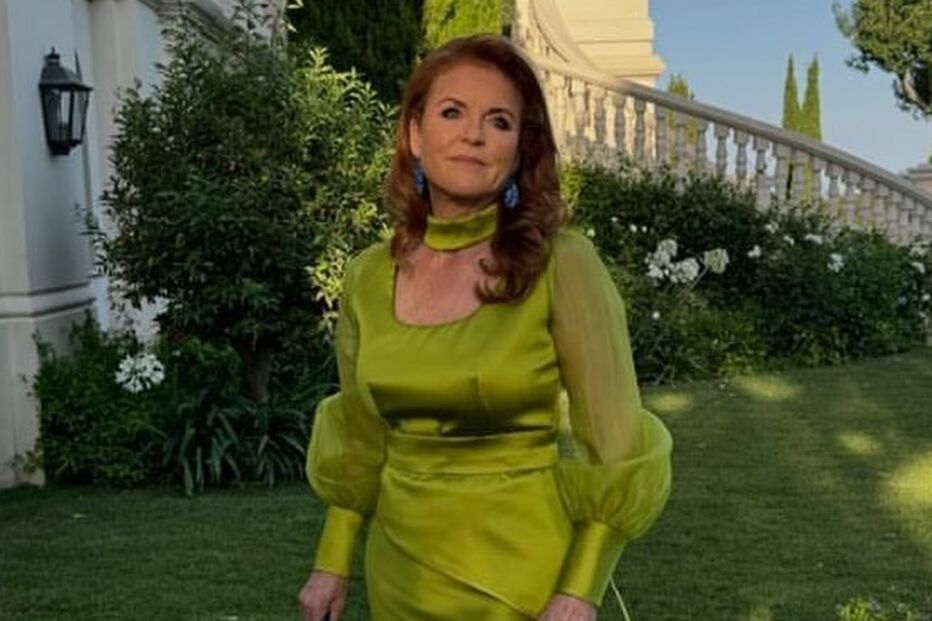 Sarah Ferguson mantém laços com André apesar do divórcio