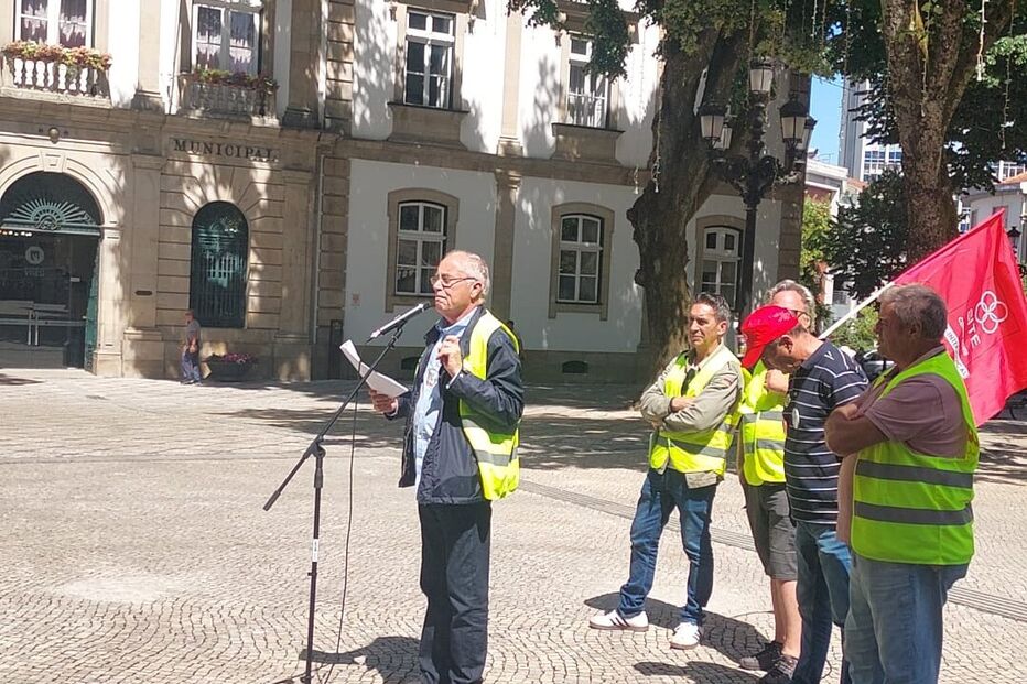Em dia de greve geral, trabalhadores concentram-se em Viseu na luta contra o pacote laboral