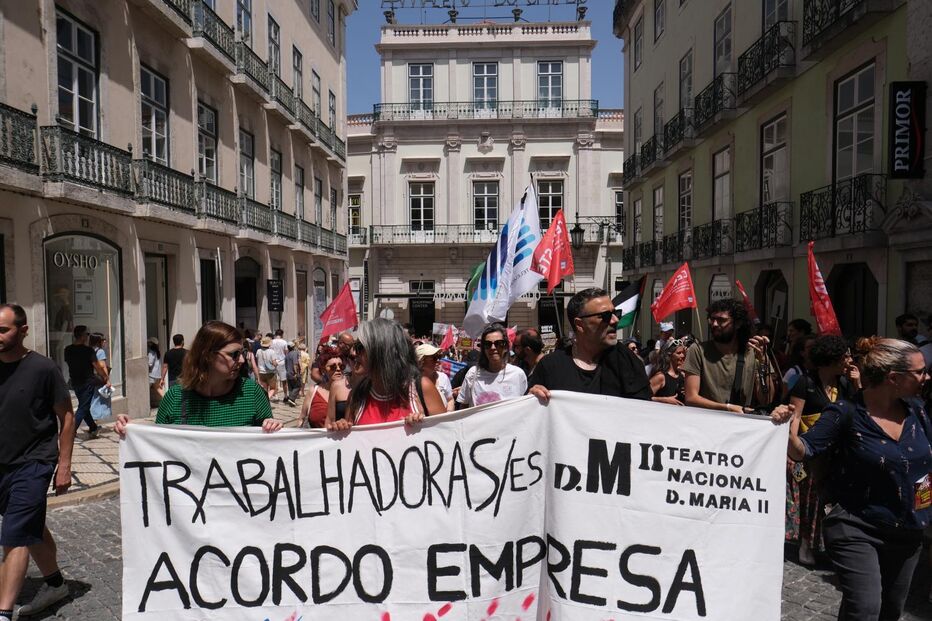 Milhares em Lisboa reivindicam contra o pacote laboral 